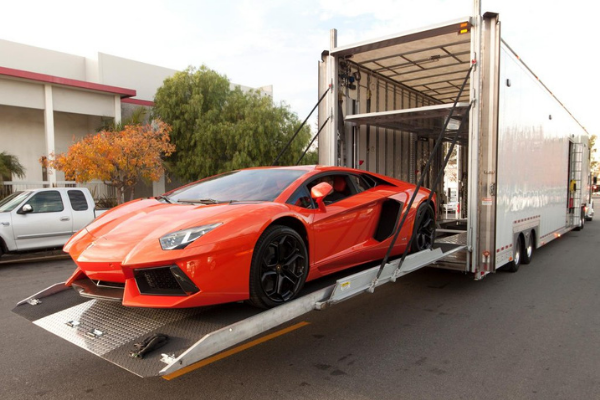 LAMBORGHINI TRANSPORT